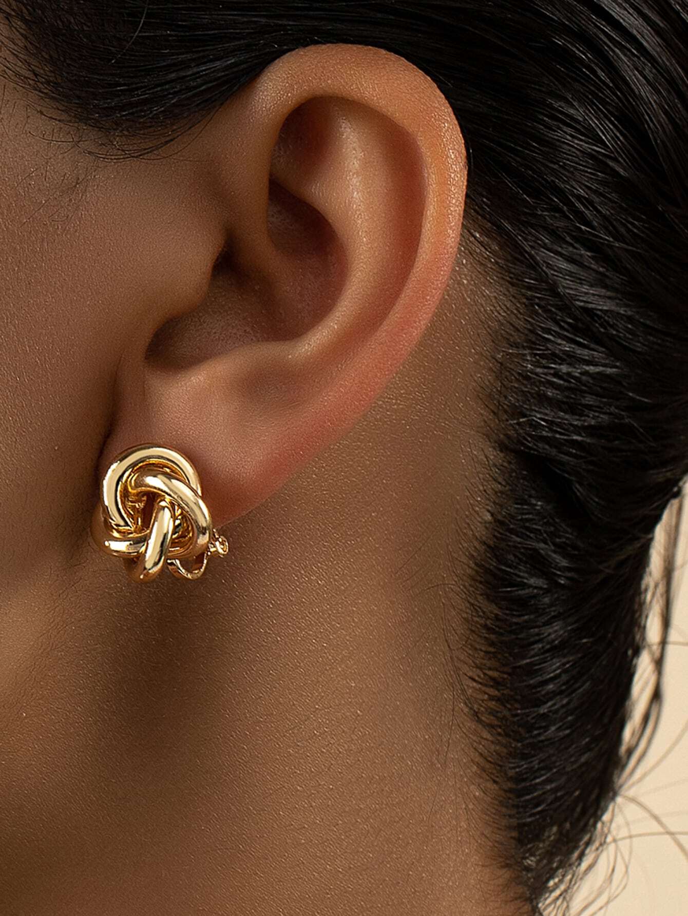 Classic Minimalist Twisted Geometric Stud Earrings