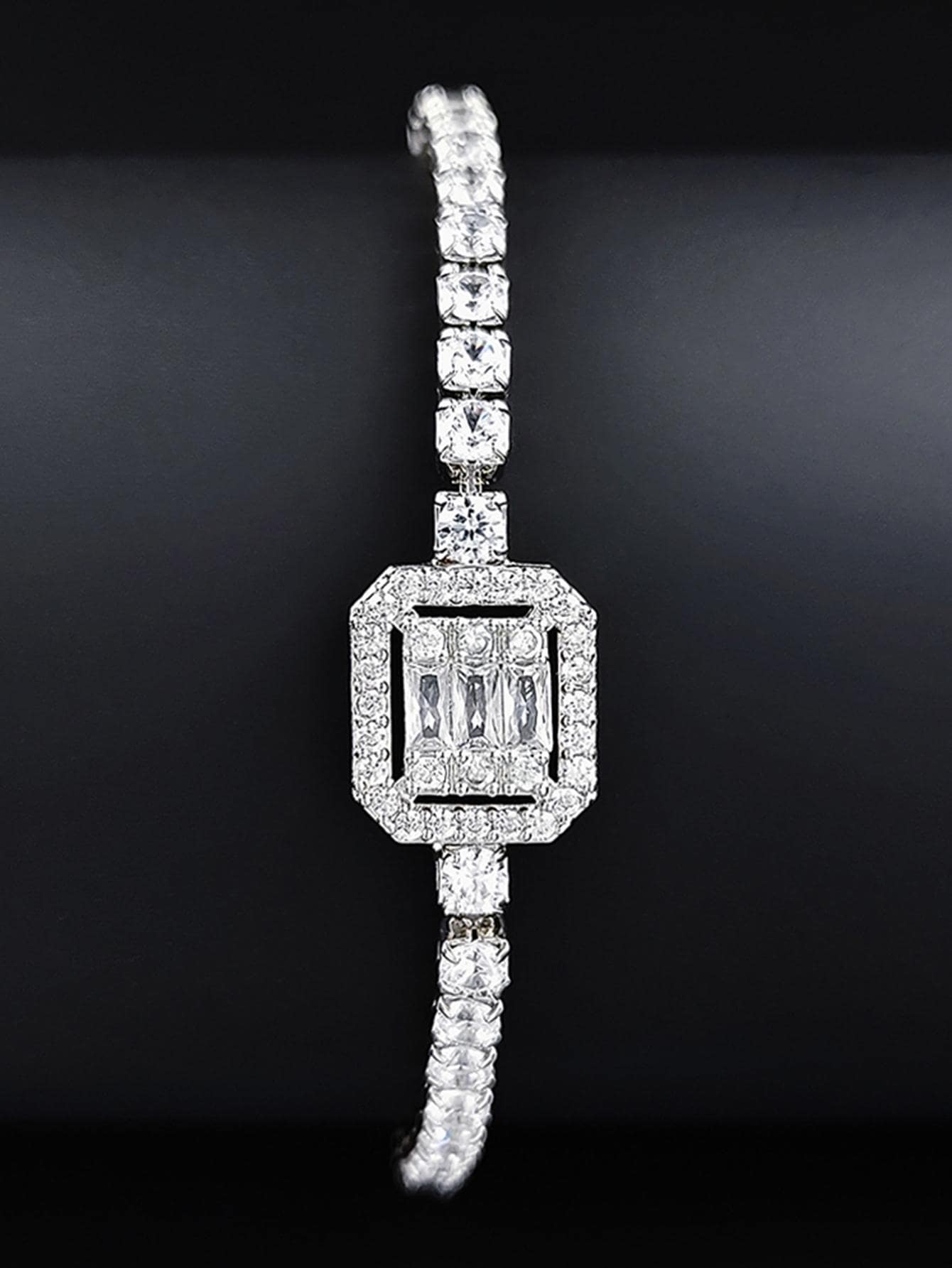 Glamorous Cubic Zirconia Geometric Bracelet