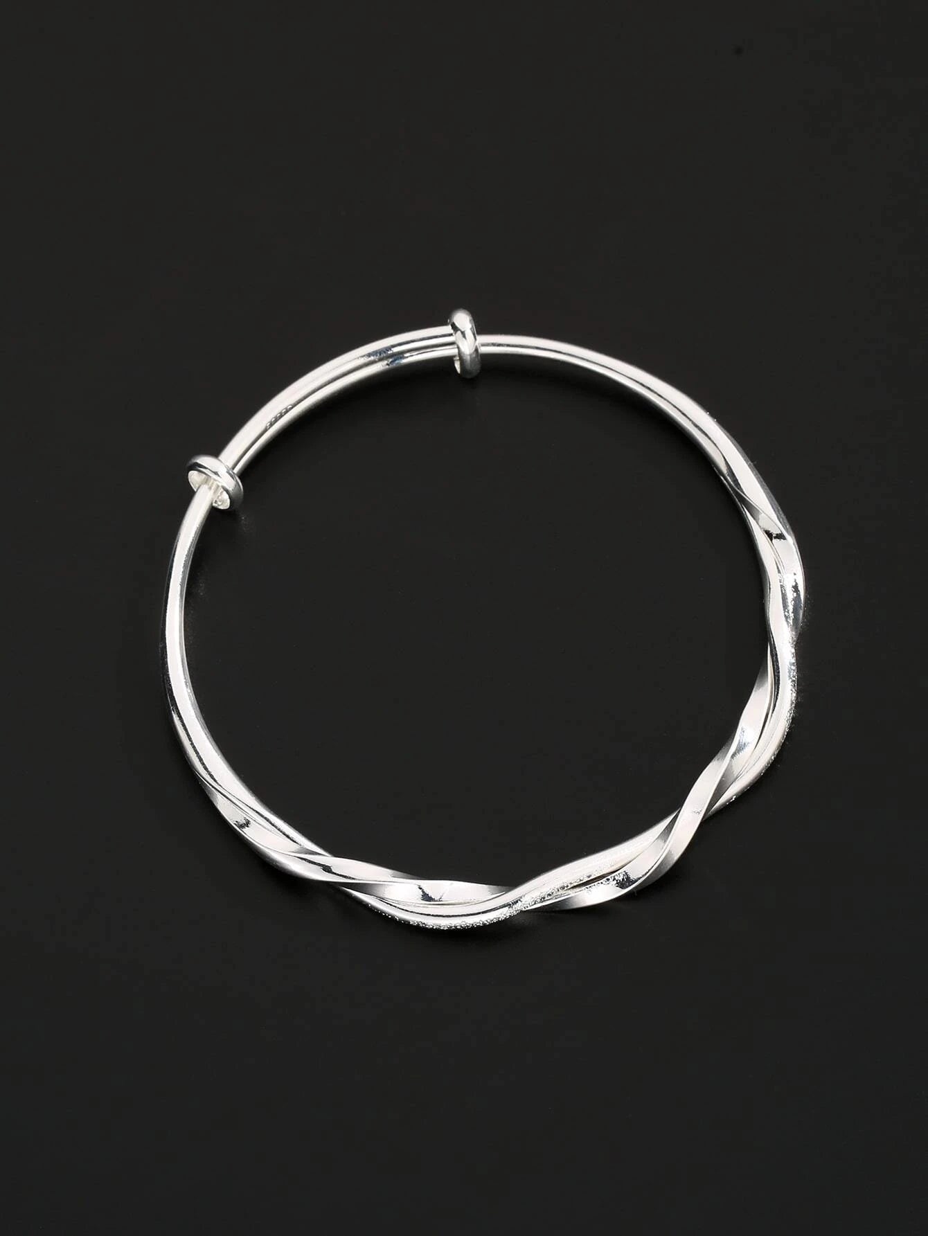 Twist Detail Bangle