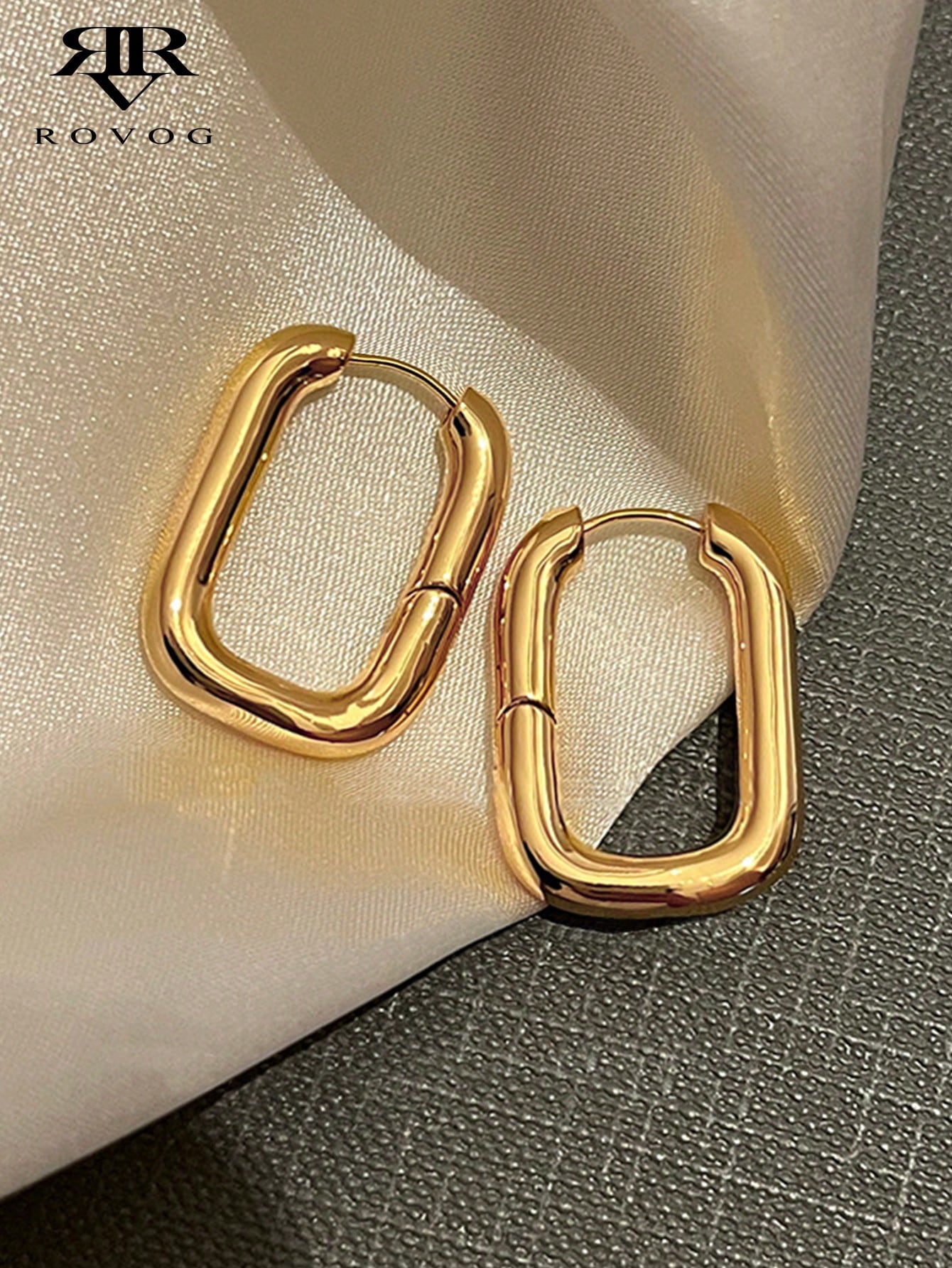Minimalist Hoop Earrings