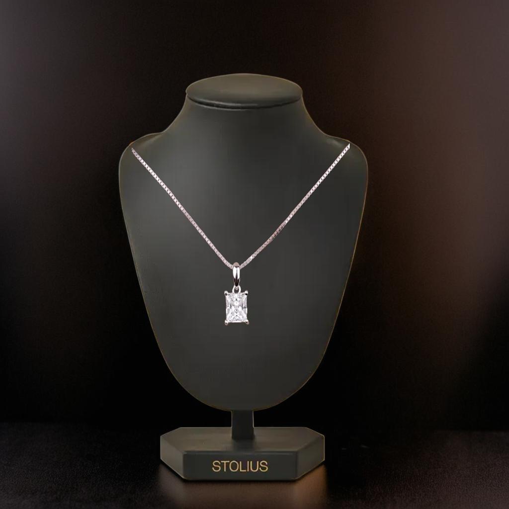 Silver Dimond Pendant Necklace