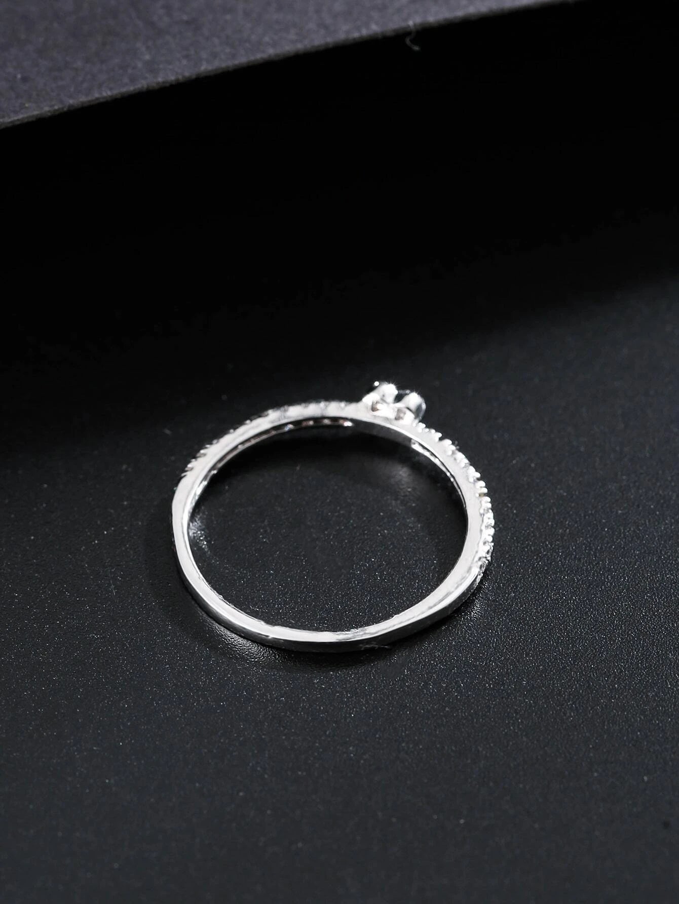 Cubic Zirconia Decor Ring