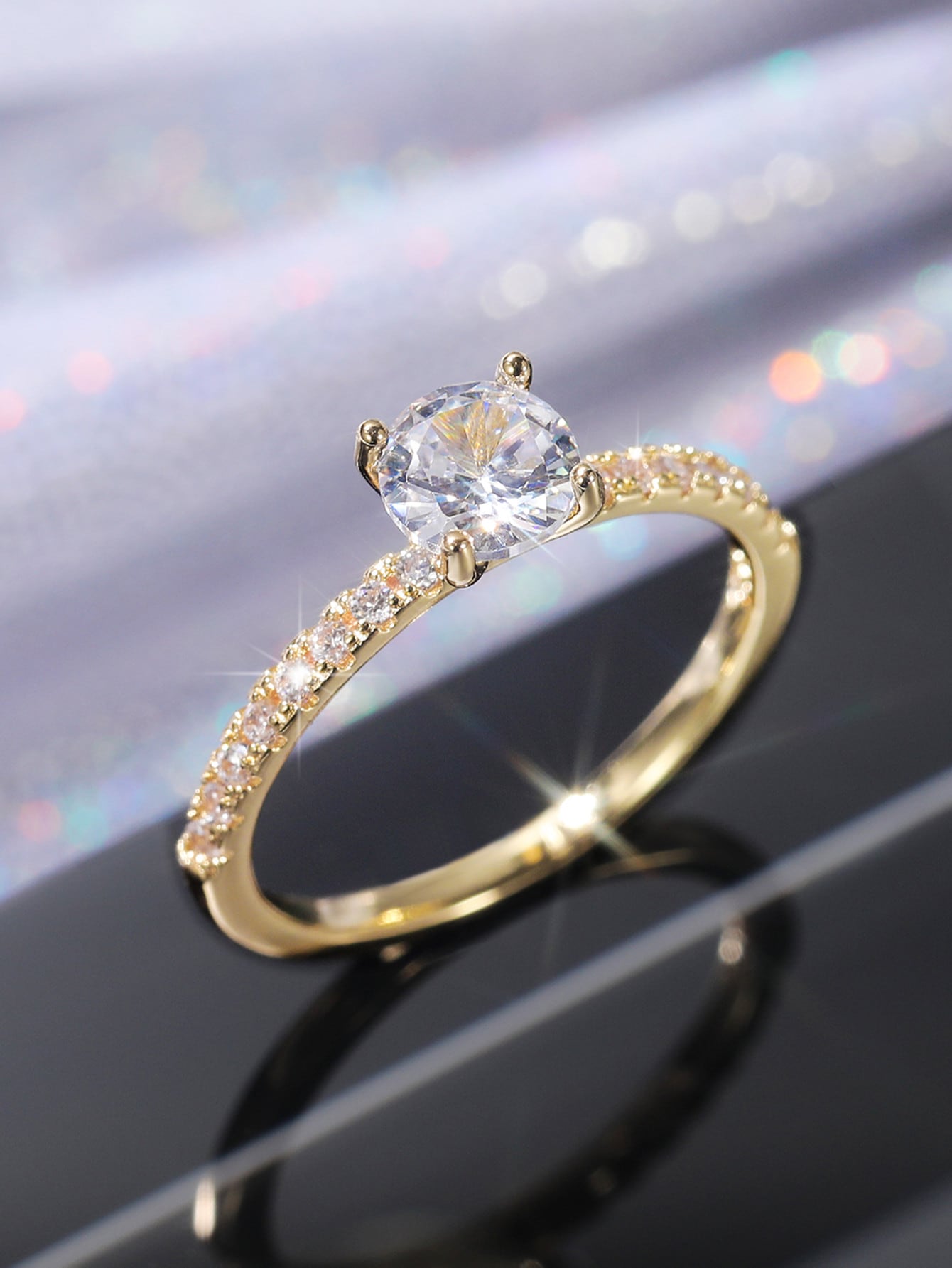 Luxury Gold Diamond Ring