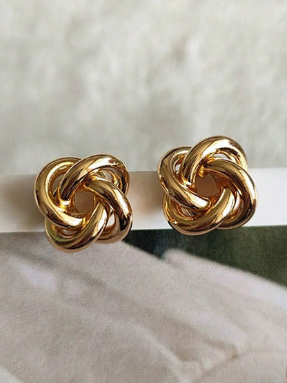  Classic Minimalist Twisted Geometric Stud Earrings