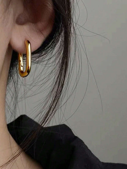 Minimalist Hoop Earrings