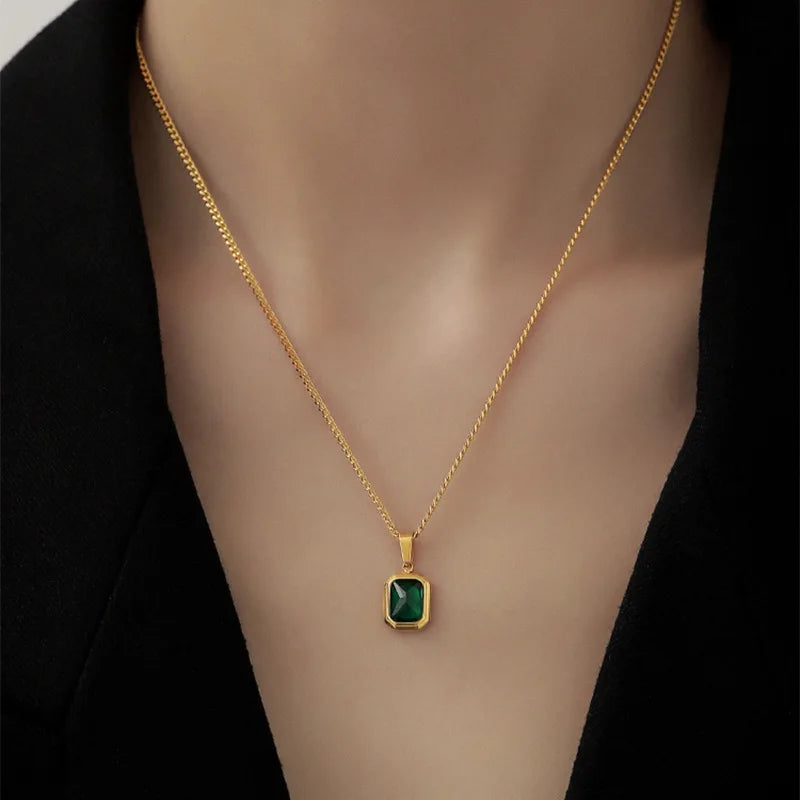  Green Zircon Pendant Necklace 